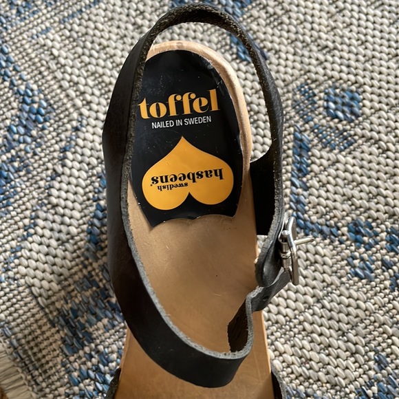 Swedish Hasbeens Black Braided Sky High Peep toe Wooden Stapled Clogs/Sandals - Picture 8 of 16